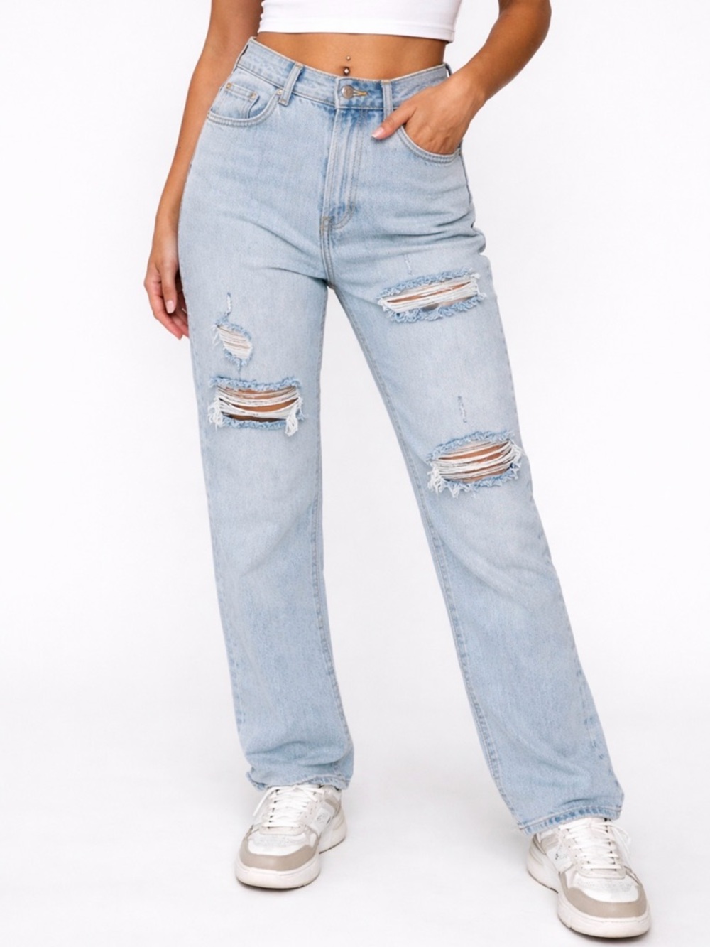 NWT White Fox High-Rise Light Wash Distressed Straight Jeans - Women